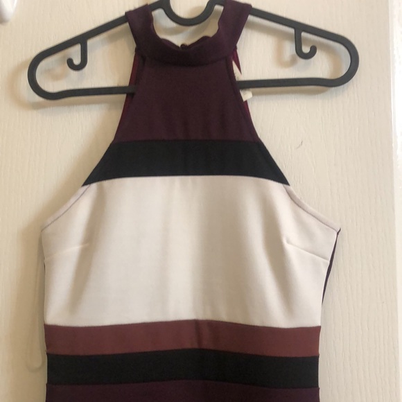 Dress - Picture 2 of 5